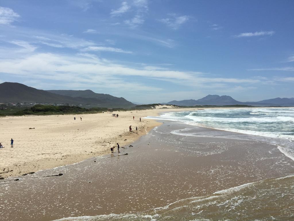 Villachad Guesthouse Kleinmond Exterior foto